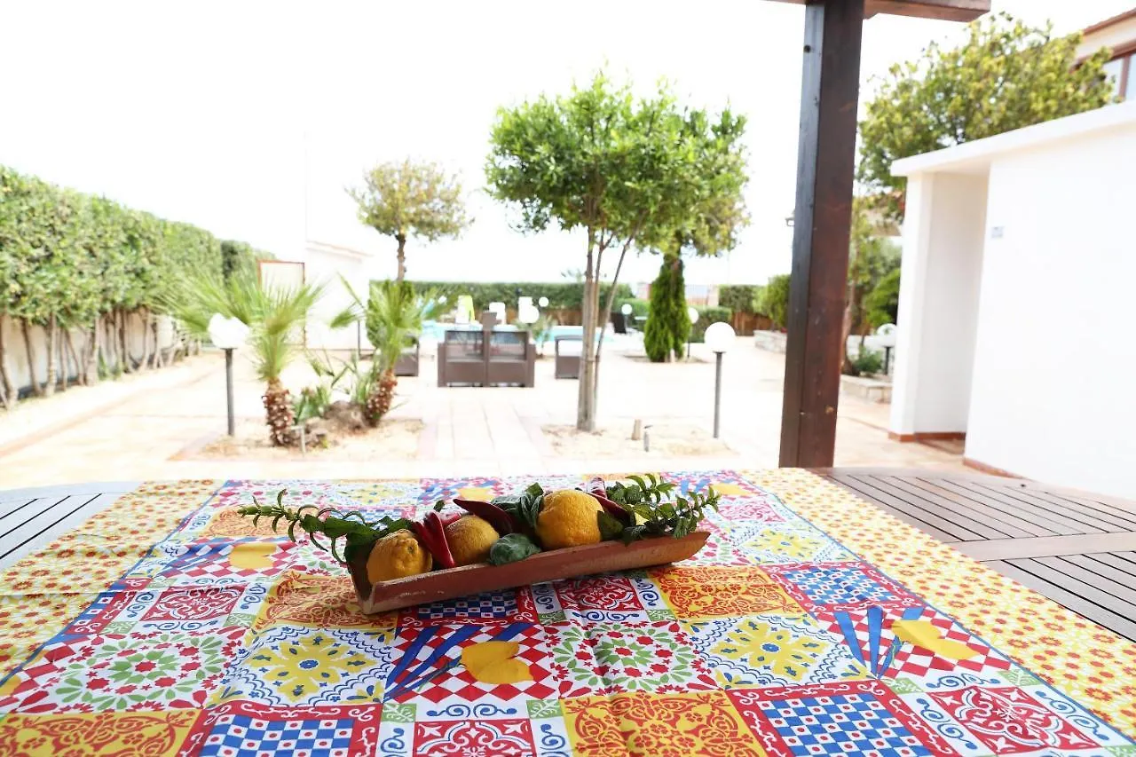 Villa Benny San Vito Lo Capo 3*,